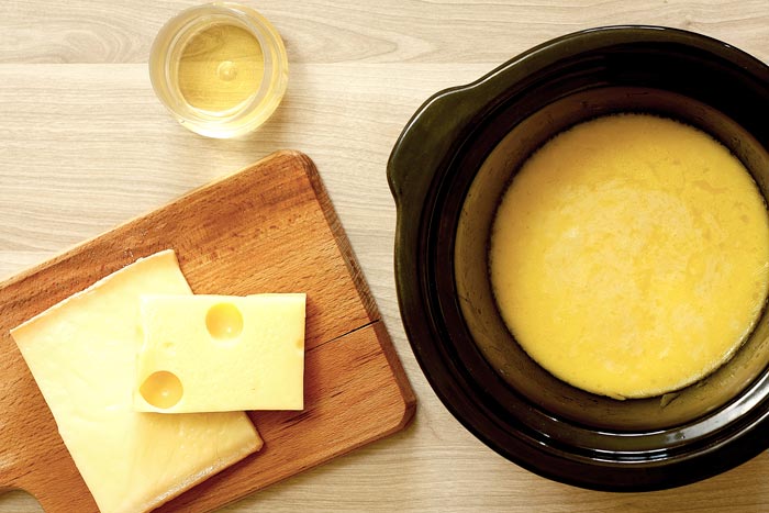 Fondue de queso. Receta para Crock Pot