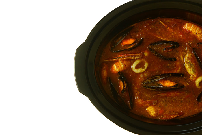 Caldereta de pescado y marisco. Receta de Navidad en Crock Pot