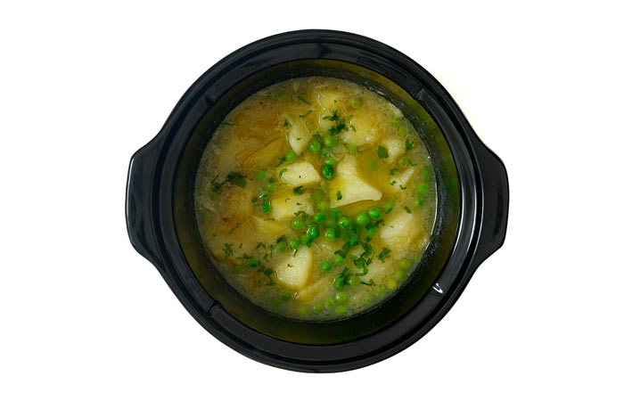 Patatas con guisantes. Receta para crock pot